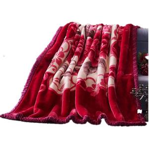 Couverture lestée en peluche d'hiver double couche pour lit double Couverture chaude et moelleuse imprimée de fleurs douces - Product Image 4