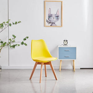 Commercio all'ingrosso moderno Design bianco piccolo di plastica tulipano bar ristorante sedie da pranzo per la vendita - Product Image 4