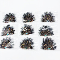 Chapeau en forme d'éventail garnitures de plumes épingles décor plumes artisanat chapeaux robe tissu décoration