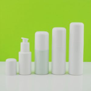 Botella de plástico para contorno de ojos, crema con bomba de crema - Product Image 3