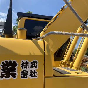 Excavadora Komatsu de alta calidad de 22 toneladas, importada, usada con motor y bomba de componentes de núcleo originales a la venta - Product Image 2