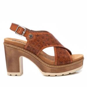 Sandalias de Tacón para Mujer Refresh, Modelo 172780, de Cuero, con Plataforma y Tira Cruzada en el Talón - Product Image 1