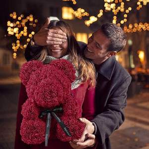 Venta al por mayor <span class=keywords><strong>San</strong></span> Valentín regalos <span class=keywords><strong>de</strong></span> Navidad 40cm 25 Floral PE espuma Flore <span class=keywords><strong>San</strong></span> Valentín flores artificiales decoración rosa oso con caja - Product Image 5