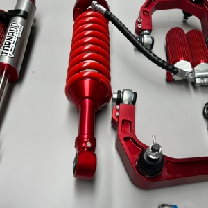 Kit de suspension réglable à compression et rebond par nitrogène de haute qualité pour Toyota Land Cruiser LC300, adapté aux terrains accidentés 4x4. - Product Image 4