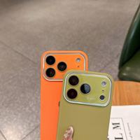Coque en silicone liquide avec grande fenêtre de protection de l'appareil photo pour iPhone 17 16 15