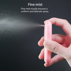 Thiết Kế Mới 20/30Ml Du Lịch Đầy Màu Sắc Xách Tay Nước Rửa Tay Chai Loại Thẻ Nhựa Kích Thước Túi Phun Chai Với Keychain - Product Image 3