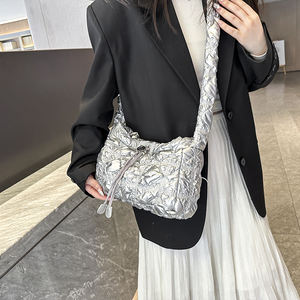 מותג סיטונאי מותג אופנתי אופנה crobody נקבה יוקרה אופנה שמלות נשים חדשות תיקים כתף - Product Image 6