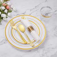 Service de vaisselle jetable en plastique Goodluck 350 pièces avec incrustations et bordures dorées pour 50 invités, comprenant assiettes plates, assiettes à dessert et gobelets