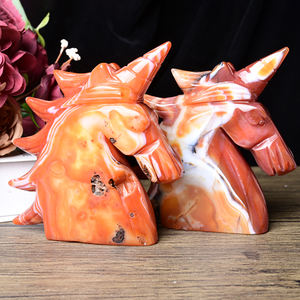 Tallados de Unicornio en Ágata Roja Natural al por Mayor, Artesanías de Piedra Feng Shui para Decoración del Hogar y Regalos - Product Image 1