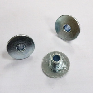M3 M4 <span class=keywords><strong>M5</strong></span> M6 M8 M10 M12 Mecanizado CNC Arandela de hombro chapada en zinc Remache hueco Montaje de muebles Remache tubular sin rosca - Product Image 4