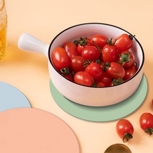 Set de table rond en silicone, résistant à la chaleur et imperméable, pour bols, tasses et assiettes - Product Image 3