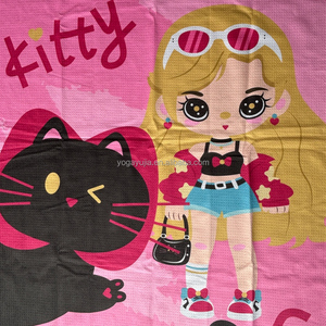 Asciugamano da Spiaggia Ecologico in Microfibra con Stampa Sublimatica di Gattine, Decorazione per Feste, Morbido e Senza Sabbia, Regalo per Ragazze - Product Image 3