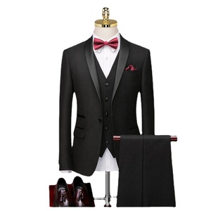 <span class=keywords><strong>Costume</strong></span> formel classique noir <span class=keywords><strong>pour</strong></span> <span class=keywords><strong>homme</strong></span>, 3 pièces, veste, gilet, pantalon long, <span class=keywords><strong>pour</strong></span> les mariages, le marié ou le papa en tenue de cérémonie - Product Image 1