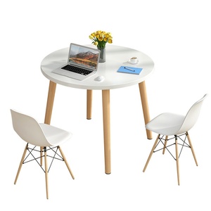 Juego de Mesa y Sillas de Comedor con Patas Redondas de MDF, Diseño Compacto para Hogar, Balcón, Recepción y Reuniones - Product Image 5