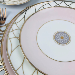 Nórdico clásico duradero hueso <span class=keywords><strong>China</strong></span> blanco con borde dorado rosa decoración para fiesta de boda 12 '10,5' Juego de vajilla de cerámica platos - Product Image 6