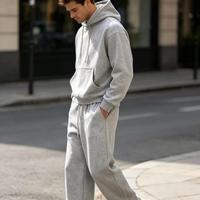Setelan hoodie dan celana panjang model Amerika, potongan longgar, bahan tebal, tanpa desain (blank), potongan Cut Out Middleman.