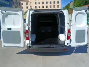 SAIC Maxus EV30 2024 puro camión ligero eléctrico VAN nueva energía VAN a la venta con alta calidad - Product Image 2