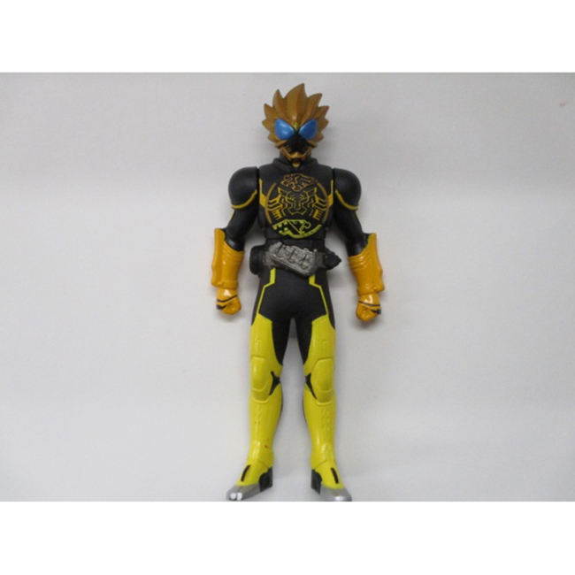 [Usado] Figura de Vinilo Blando de Kamen Rider, 15-20cm