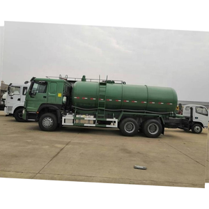 Camión Cisterna de Succión de Lodos y Aguas Residuales Usado Sinotruk de 20000 Litros en Venta en África - Product Image 4