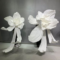 Installation d'art géante en papier moderne artisanale sur mesure en gros - Décoration de fond de mariage et d'événements de luxe