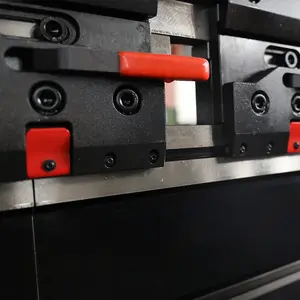 3M führenden cnc metall klapp maschine/Metal Plate Hydraulic Sheet Metal Press Brake