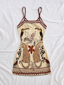 Abito Estivo da Spiaggia da Donna con Scollo a V, Mini Gonna Casual Stile Sling, Look Sexy per Vacanze, Taglia Unica, Stampa al Ginocchio, Senza Maniche - Product Image 6