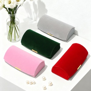 กล่องใส่เครื่องประดับกำมะหยี่สุดหรูขนาดเล็ก สำหรับแหวน ต่างหู จี้ สร้อยคอ บรรจุภัณฑ์ของขวัญ - Product Image 3