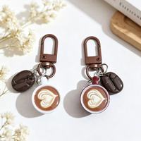 Porte-clés en acrylique pour latte art en forme de cœur, avec breloques mignonnes en forme de grain de café, tasse à café et café glacé