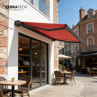 Auvent de terrasse rétractable moderne en aluminium avec revêtement PVC, imperméable, entièrement fermé, à bras articulés, pour l'extérieur