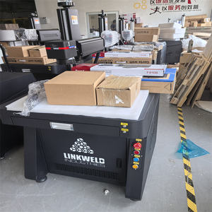 Grande machine de marquage et de gravure laser à fibre CNC 300x300mm avec contrôle FANUC, compatible DXF/BMP/AI, pour l'impression 3D sur métal, aluminium et cuivre - Product Image 5