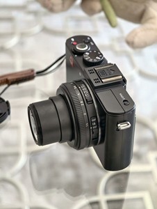 Cámara Compacta Leica D-Lux 90% Nueva, CMOS de 1/1.7 Pulgadas, 12.7MP, Portátil y Ligera - Product Image 4