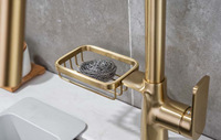 Robinet de cuisine monocommande monotrou moderne en laiton brossé doré avec cartouche céramique