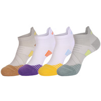 Chaussettes de course personnalisées à faible MOQ, chaussettes athlétiques courtes en coton pour hommes et femmes, chaussettes de sport à séchage rapide pour l'entraînement