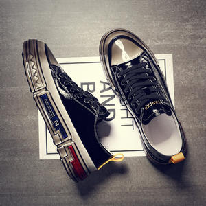 Zapatillas deportivas de invierno para hombre Hey Cool, de color sólido, modernas, transpirables, con forro de malla, cierre de cordones de cuero. - Product Image 4