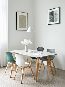 Silla de comedor de madera maciza de estilo moderno con respaldo grueso Diseño de plástico único para muebles de <span class=keywords><strong>restaurante</strong></span> y sala de estar - Product Image 3