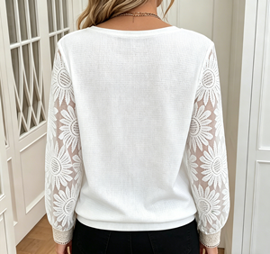 Blusa de Moda para Mujer con Cuello en V y Manga de Encaje, Blusa Informal Holgada y Transpirable con Collar de Perlas para la Oficina Diaria - Product Image 3