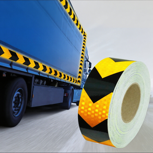 <span class=keywords><strong>Cinta</strong></span> de marcado de carretera Xuri, <span class=keywords><strong>cinta</strong></span> reflectante brillante personalizada para bicicleta, coche, camión, <span class=keywords><strong>que</strong></span> <span class=keywords><strong>brilla</strong></span> <span class=keywords><strong>en</strong></span> <span class=keywords><strong>la</strong></span> <span class=keywords><strong>oscuridad</strong></span> - Product Image 1