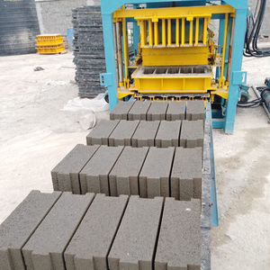 QT4-15B thủy lực tự động rỗng bê tông gạch khối Máy làm paver soild lồng vào nhau Máy làm gạch - Product Image 6