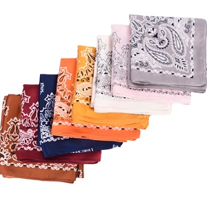Sciarpa Morbida Effetto Seta 70x70cm all'Ingrosso, Stampe Classiche Paisley, <span class=keywords><strong>Bandana</strong></span> Leggera in Raso <span class=keywords><strong>per</strong></span> Donne, Sciarpe da Collo <span class=keywords><strong>per</strong></span> Spiaggia - Product Image 1