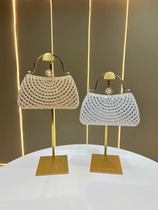Bolso de mano de moda para mujer con diamantes de imitación, cartera de noche hueca, bolso de metal con purpurina y cuentas de cristal, asa de bolso con diamantes clásicos - Product Image 2