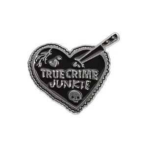 True Crime Junkie Heart Pin-Broche de aleación de diseño de texto de estilo punk para accesorios de atuendo únicos - Product Image 6