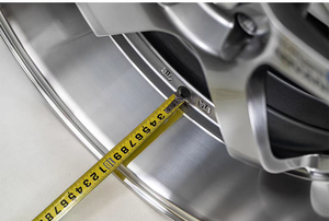 Jantes en alliage <span class=keywords><strong>d</strong></span>'aluminium Flow Forming 5x120 5x112 5x114.3 de 17, 18, 19, 20 pouces pour voitures de tourisme, compatibles JDM et Camry - Product Image 4