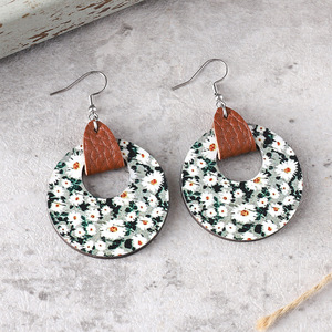 Boucles d'oreilles en faux cuir plante fleur découpe pendentif Double face en bois cuir Patchwork boucles d'oreilles pour femmes Uionen 861 - Product Image 2