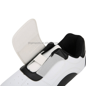 Giày võ thuật, Judo, Karate, Taekwondo giá rẻ, đặt may, sẵn hàng, bán buôn trực tiếp từ nhà máy - Product Image 6