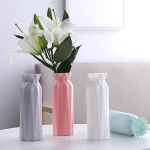 Plastic vases New design plastic vases colorful flower vase for hotel home decoration