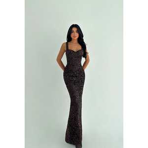 Robe de soirée rouge Freja à taille empire avec décorations florales en strass et perles, à volants et drapées, pour banquets et mariages - Product Image 2