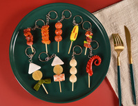 Modèle de brochettes de barbecue miniatures en PVC, jouet alimentaire, brochettes de viande, brochettes de caille, jouet porte-clés pendentif