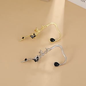 1 pièce Boucles d'oreilles manchette hexagramme sans perçage pour femme, style punk, étoile géométrique, chic, à clipser, bijoux - Product Image 3
