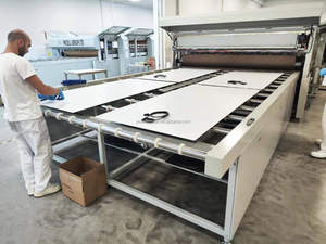 YudianSolar entièrement automatique <span class=keywords><strong>solaire</strong></span> PV Module plastifieuse <span class=keywords><strong>panneau</strong></span> <span class=keywords><strong>solaire</strong></span> Machine à plastifier BIPV équipement de plastification <span class=keywords><strong>chauffage</strong></span> supérieur - Product Image 2