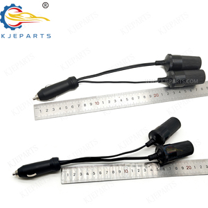 1-to-2 Araç Çakmak Splitter Adaptörü Çift DC 12V/24V Soket Uzatma Kablosu Araç Güç Kaynağı için Kablo Demeti - Product Image 4